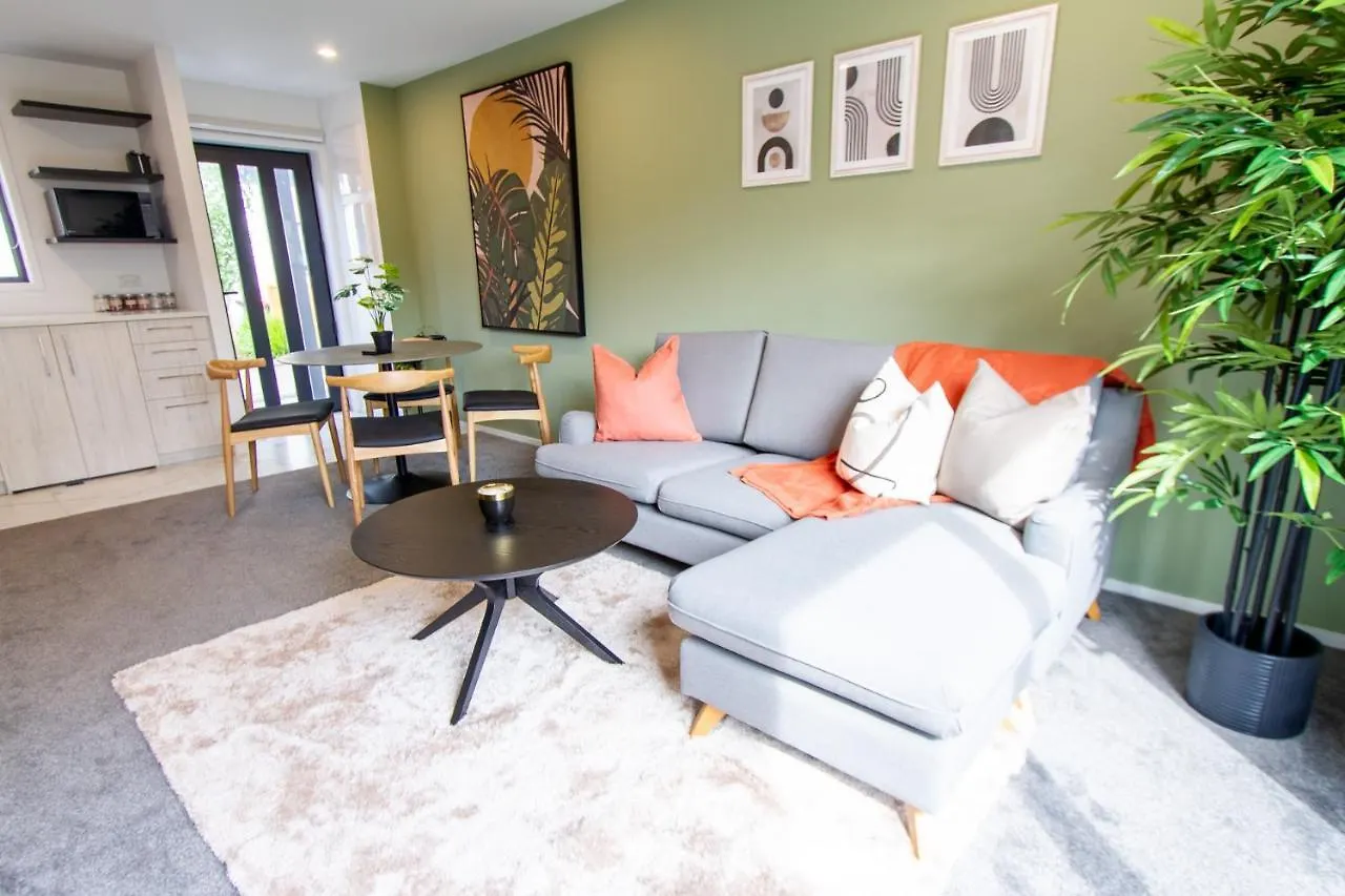 Sunny Townhouse Central City 2 Bedroom Κράισττσερτς Διαμέρισμα